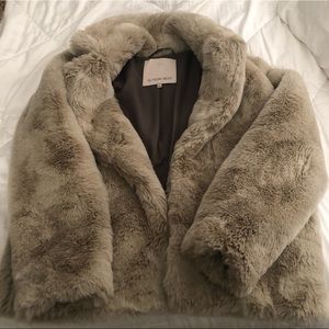 Taupe Faux Fur Jacket Sz Small